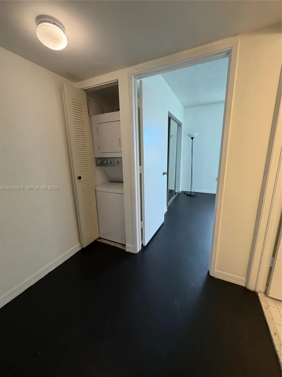 551 Nw 82nd Ave 518, Miami, Florida 33126, Miami, Florida 33126, 2 Bedrooms Bedrooms, ,2 BathroomsBathrooms,Residential Lease,For Rent,551 Nw 82nd Ave 518, Miami, Florida 33126,A11959425