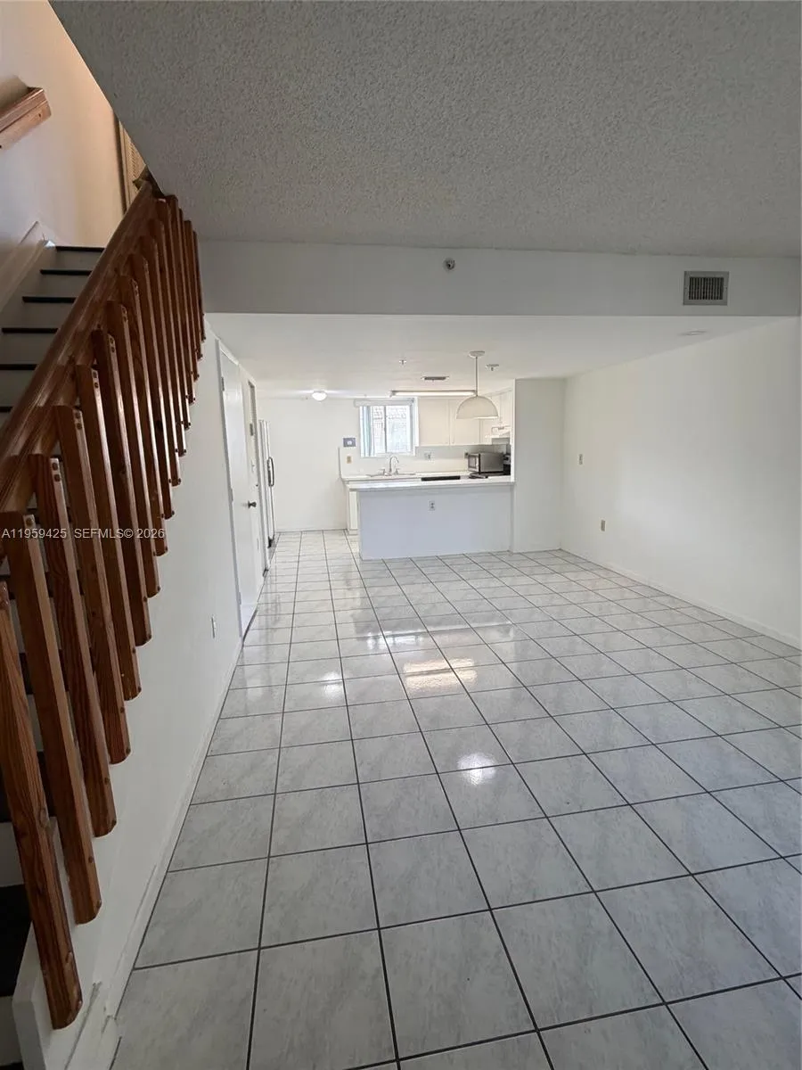 551 Nw 82nd Ave 518, Miami, Florida 33126, Miami, Florida 33126, 2 Bedrooms Bedrooms, ,2 BathroomsBathrooms,Residential Lease,For Rent,551 Nw 82nd Ave 518, Miami, Florida 33126,A11959425
