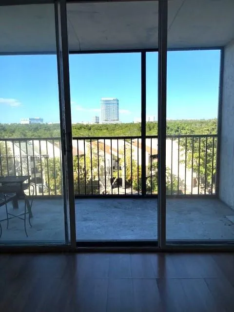 2500 Ne 135th St B506, North Miami, Florida 33181, North Miami, Florida 33181, 1 Bedroom Bedrooms, ,2 BathroomsBathrooms,Residential,For Sale,2500 Ne 135th St B506, North Miami, Florida 33181,A11960910
