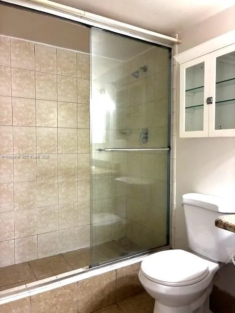 2500 Ne 135th St B506, North Miami, Florida 33181, North Miami, Florida 33181, 1 Bedroom Bedrooms, ,2 BathroomsBathrooms,Residential,For Sale,2500 Ne 135th St B506, North Miami, Florida 33181,A11960910