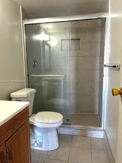 2500 Ne 135th St B506, North Miami, Florida 33181, North Miami, Florida 33181, 1 Bedroom Bedrooms, ,2 BathroomsBathrooms,Residential,For Sale,2500 Ne 135th St B506, North Miami, Florida 33181,A11960910