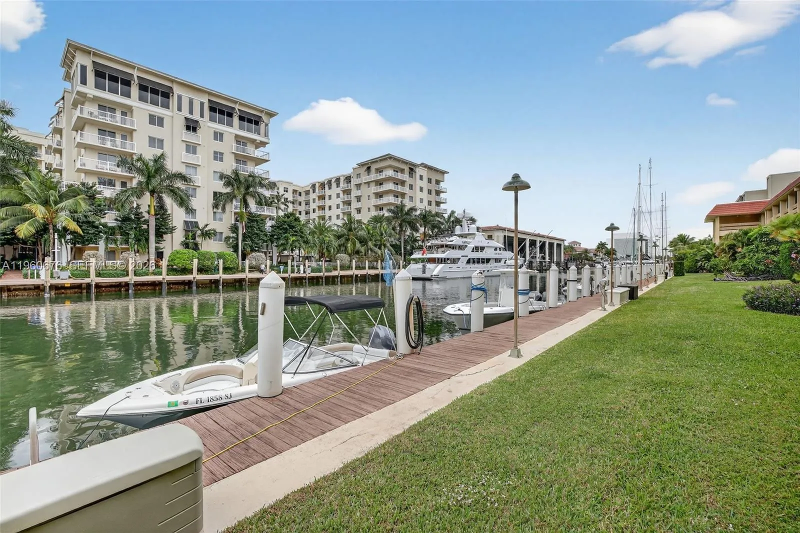 1700 Se 15th St 106, Fort Lauderdale, Florida 3331, Fort Lauderdale, Florida 33316, 2 Bedrooms Bedrooms, ,1 BathroomBathrooms,Residential Lease,For Rent,1700 Se 15th St 106, Fort Lauderdale, Florida 3331,A11960676