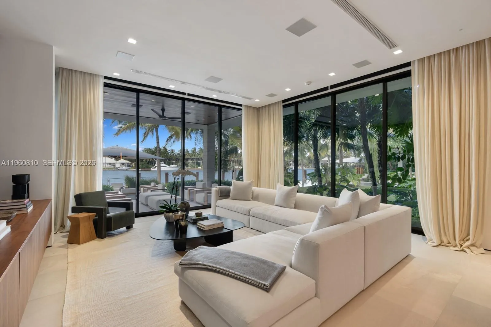 Coral Gables, Florida 33156, Coral Gables, Florida 33156, 6 Bedrooms Bedrooms, ,7 BathroomsBathrooms,Residential,For Sale, Coral Gables, Florida 33156,A11960810