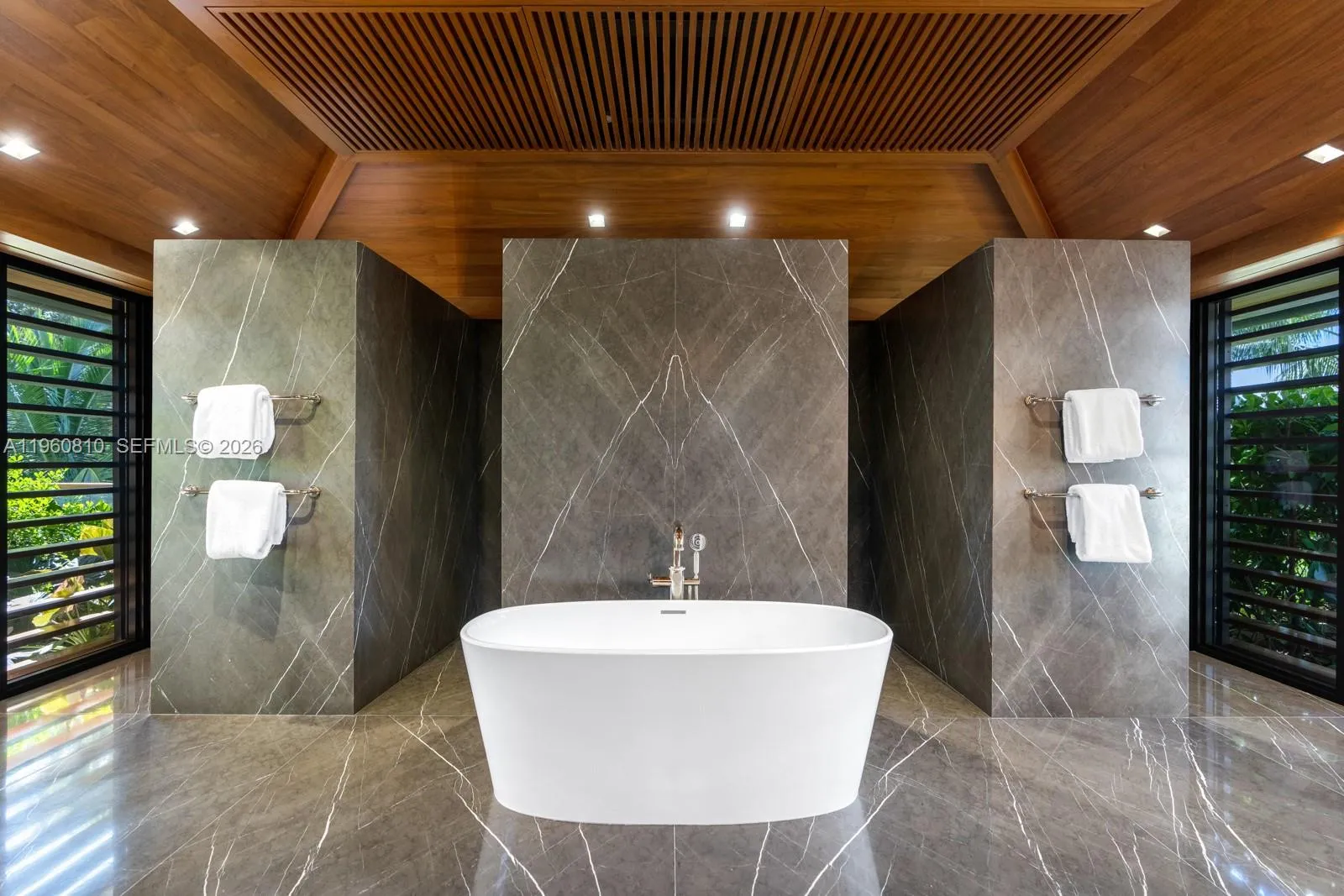 Coral Gables, Florida 33156, Coral Gables, Florida 33156, 6 Bedrooms Bedrooms, ,7 BathroomsBathrooms,Residential,For Sale, Coral Gables, Florida 33156,A11960810