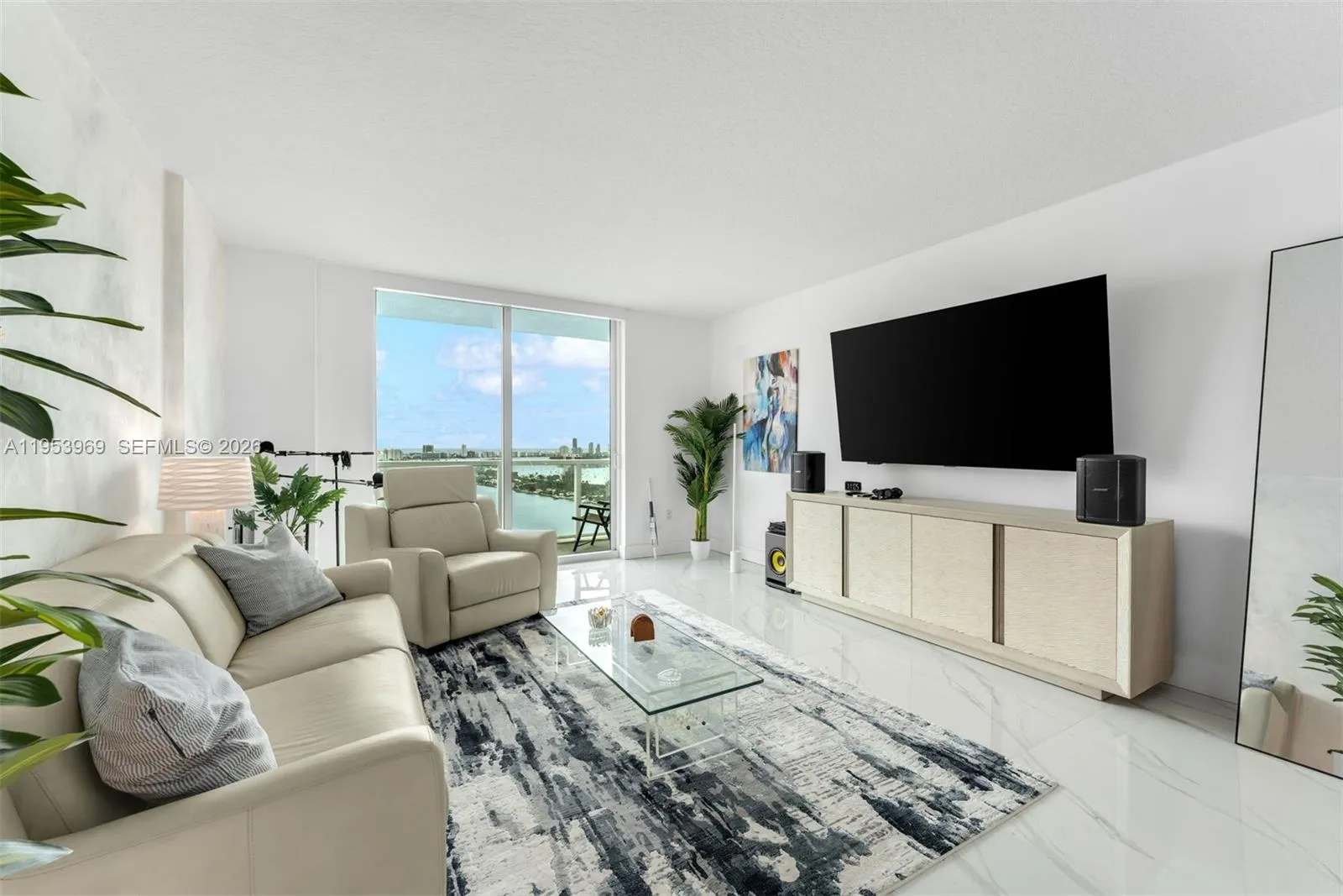 1900 N Bayshore Dr 3202, Miami, Florida 33132, Miami, Florida 33132, 2 Bedrooms Bedrooms, ,2 BathroomsBathrooms,Residential,For Sale,1900 N Bayshore Dr 3202, Miami, Florida 33132,A11953969