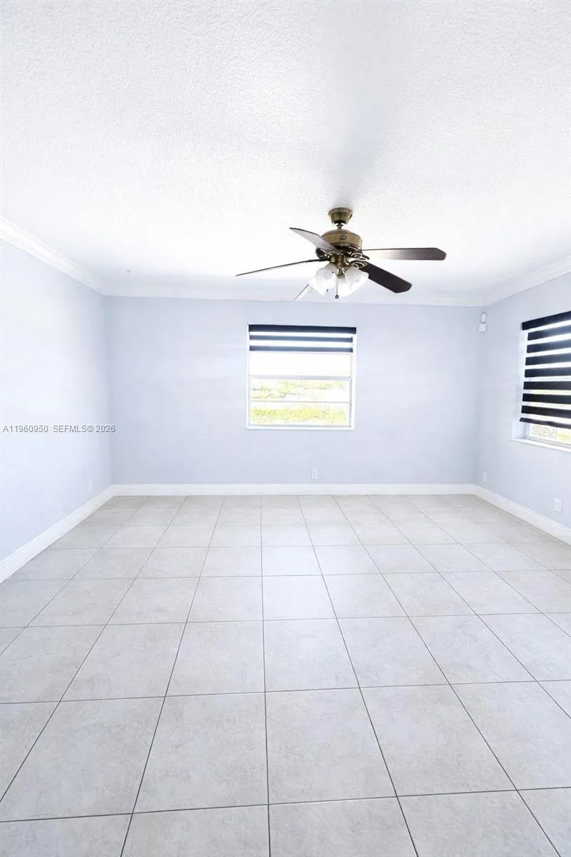 110 Se 2nd St 312, Hallandale Beach, Florida 33009, Hallandale Beach, Florida 33009, 1 Bedroom Bedrooms, ,1 BathroomBathrooms,Residential Lease,For Rent,110 Se 2nd St 312, Hallandale Beach, Florida 33009,A11960950