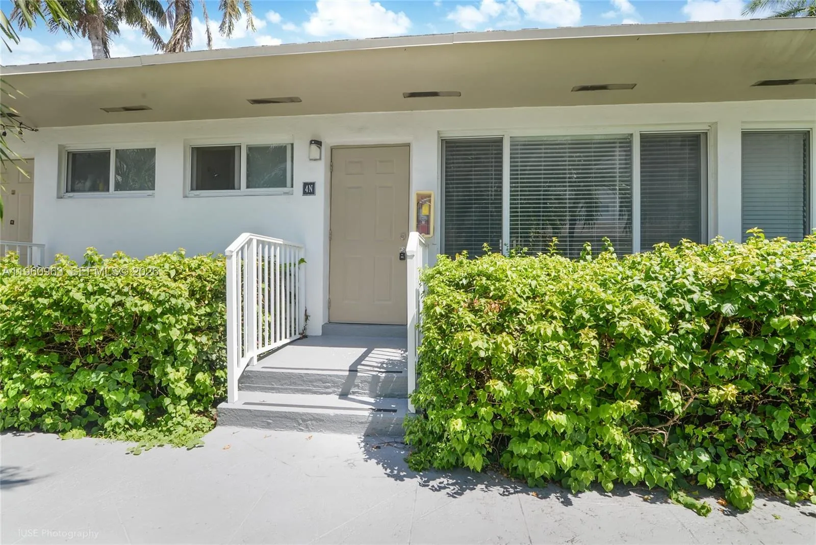 1050 98th St 4w, Bay Harbor Islands, Florida 33154, Bay Harbor Islands, Florida 33154, 1 Bedroom Bedrooms, ,1 BathroomBathrooms,Residential Lease,For Rent,1050 98th St 4w, Bay Harbor Islands, Florida 33154,A11960963