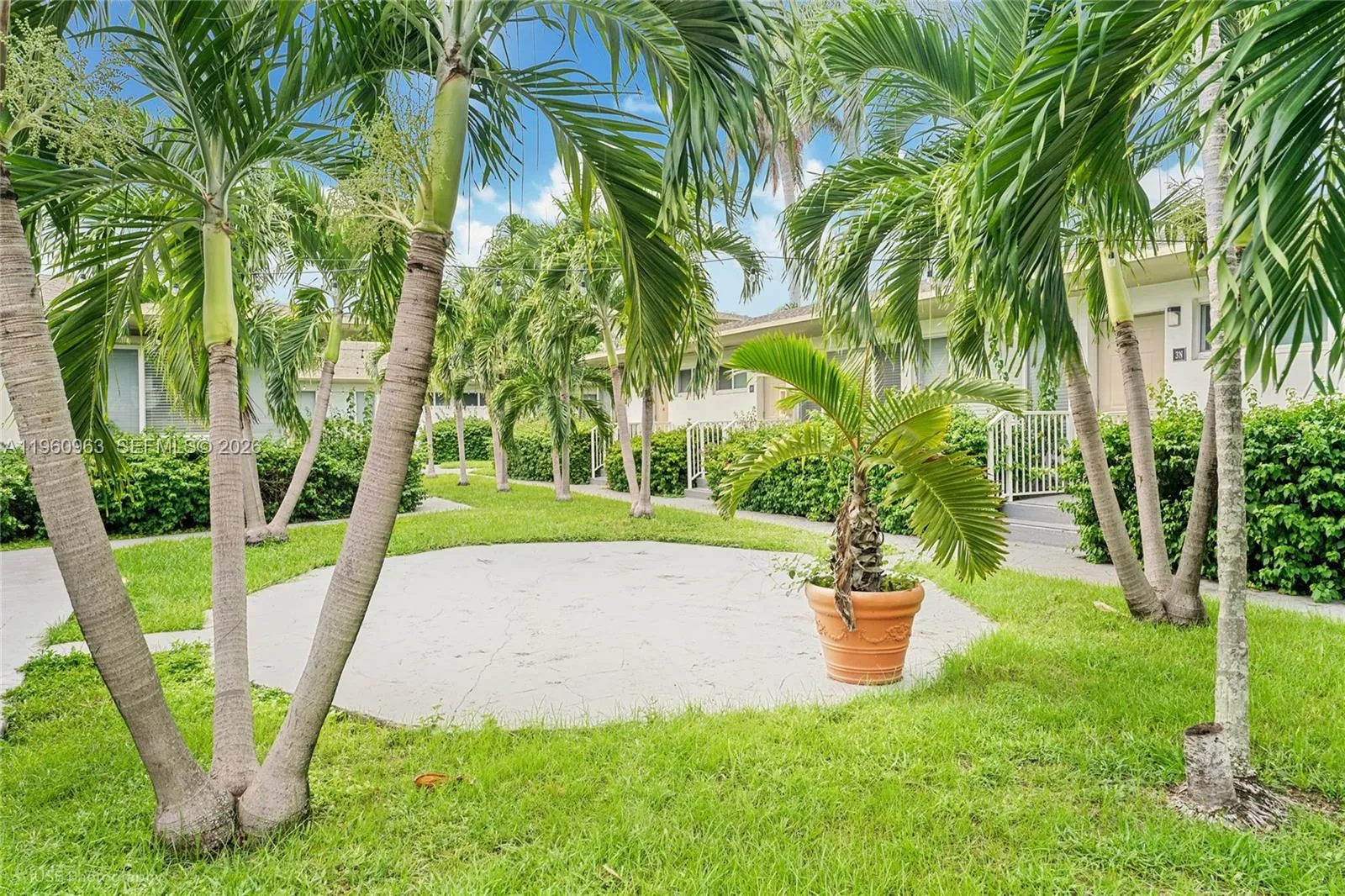 1050 98th St 4w, Bay Harbor Islands, Florida 33154, Bay Harbor Islands, Florida 33154, 1 Bedroom Bedrooms, ,1 BathroomBathrooms,Residential Lease,For Rent,1050 98th St 4w, Bay Harbor Islands, Florida 33154,A11960963