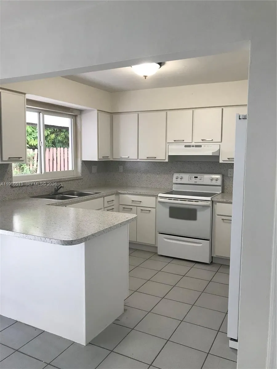 6417 Sw 135th Ave, Miami, Florida 33183, Miami, Florida 33183, 2 Bedrooms Bedrooms, ,2 BathroomsBathrooms,Residential,For Sale,6417 Sw 135th Ave, Miami, Florida 33183,A11960513