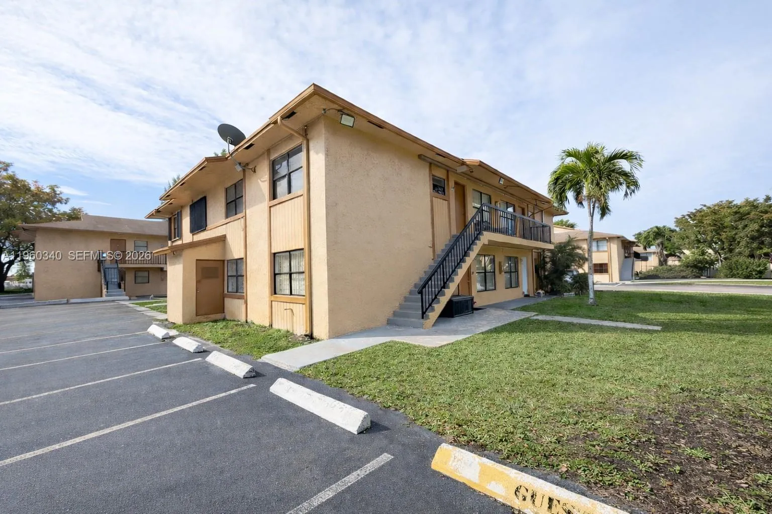 2530 W 67th Pl 12-29, Hialeah, Florida 33016, Hialeah, Florida 33016, 2 Bedrooms Bedrooms, ,2 BathroomsBathrooms,Residential,For Sale,2530 W 67th Pl 12-29, Hialeah, Florida 33016,A11960340