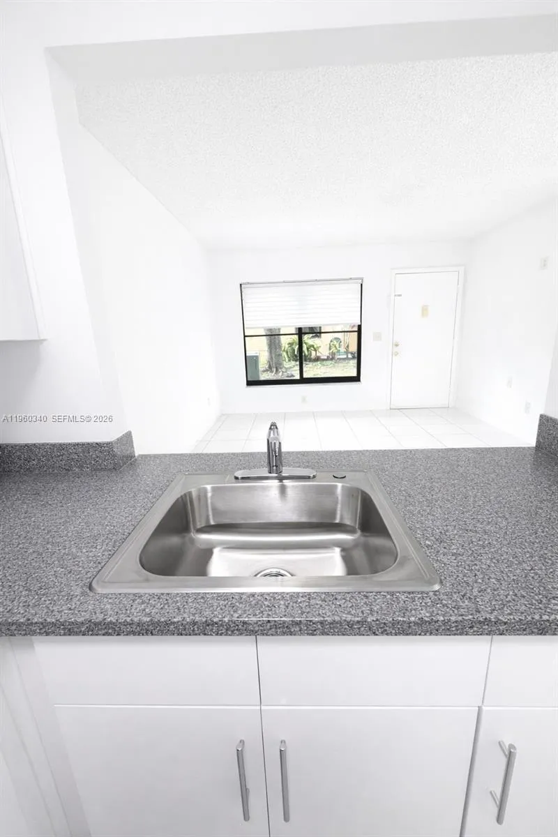 2530 W 67th Pl 12-29, Hialeah, Florida 33016, Hialeah, Florida 33016, 2 Bedrooms Bedrooms, ,2 BathroomsBathrooms,Residential,For Sale,2530 W 67th Pl 12-29, Hialeah, Florida 33016,A11960340