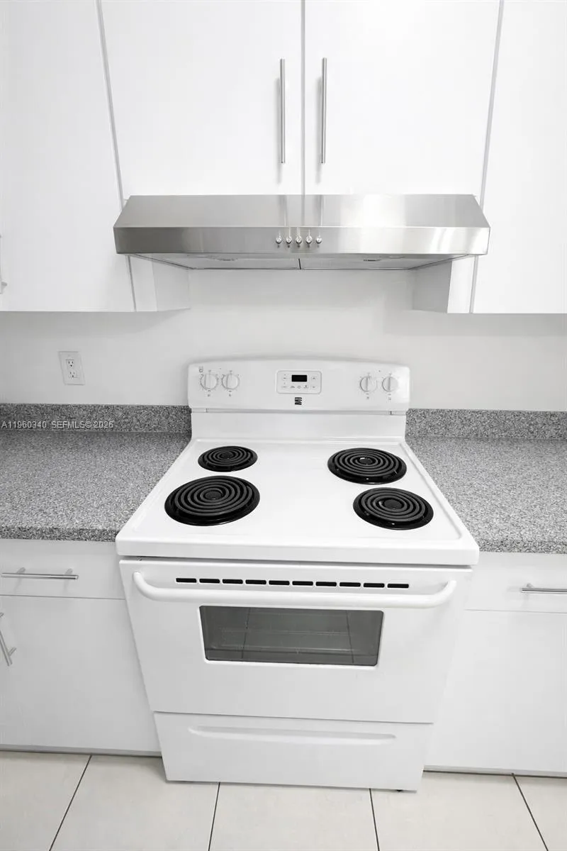 2530 W 67th Pl 12-29, Hialeah, Florida 33016, Hialeah, Florida 33016, 2 Bedrooms Bedrooms, ,2 BathroomsBathrooms,Residential,For Sale,2530 W 67th Pl 12-29, Hialeah, Florida 33016,A11960340