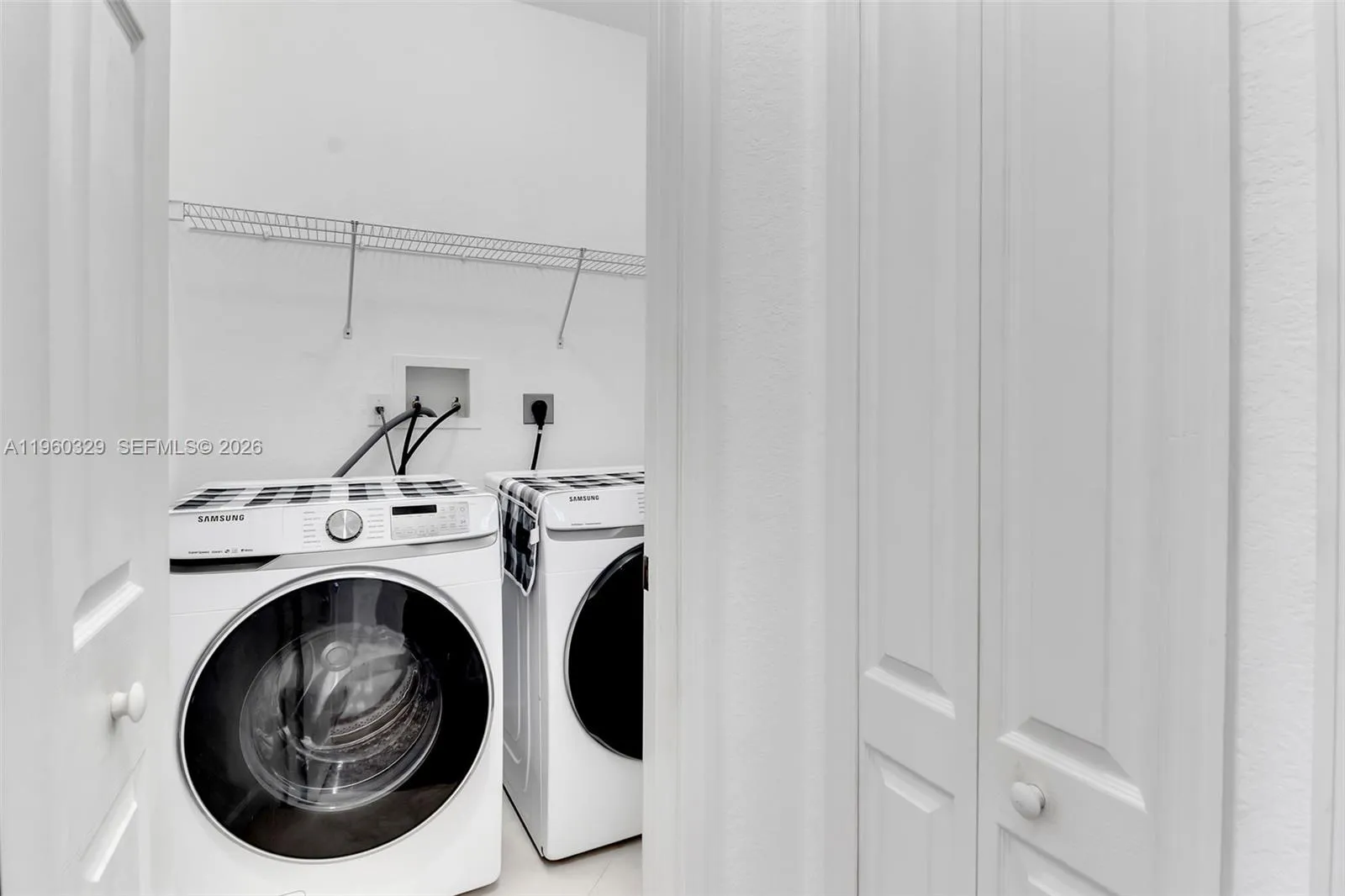 11321 Nw 84th St, Doral, Florida 33178, Doral, Florida 33178, 5 Bedrooms Bedrooms, ,3 BathroomsBathrooms,Residential,For Sale,11321 Nw 84th St, Doral, Florida 33178,A11960329