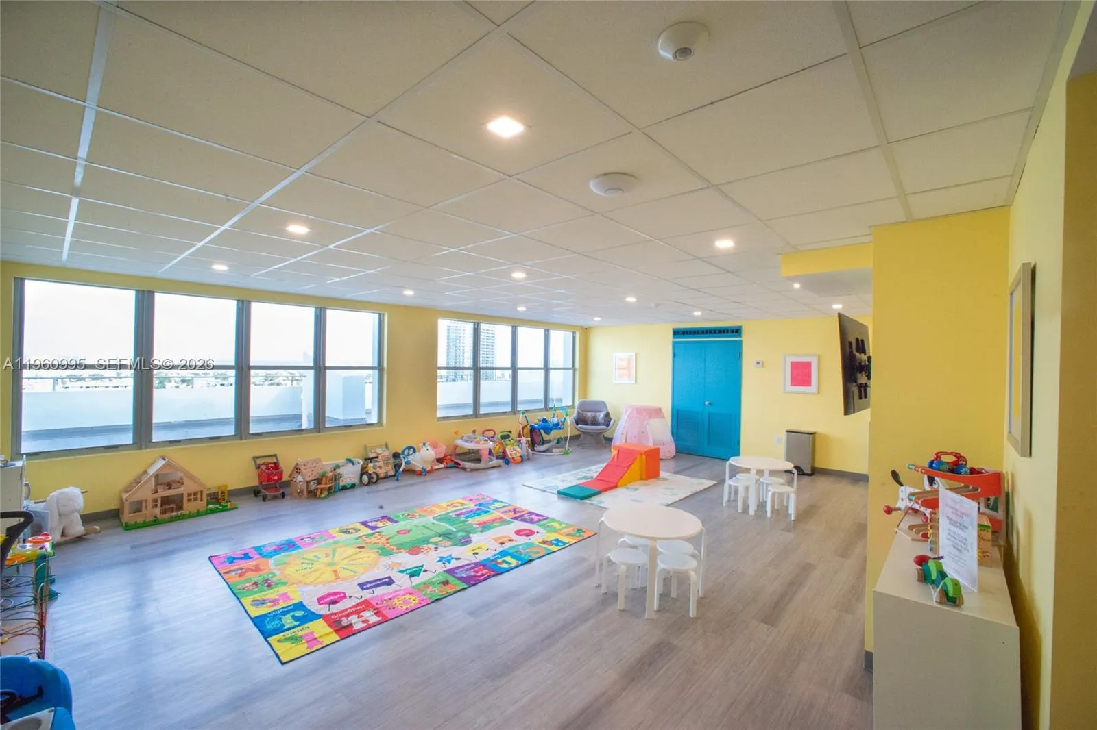 11 Island Ave 1107, Miami Beach, Florida 33139, Miami Beach, Florida 33139, 2 Bedrooms Bedrooms, ,2 BathroomsBathrooms,Residential Lease,For Rent,11 Island Ave 1107, Miami Beach, Florida 33139,A11960995