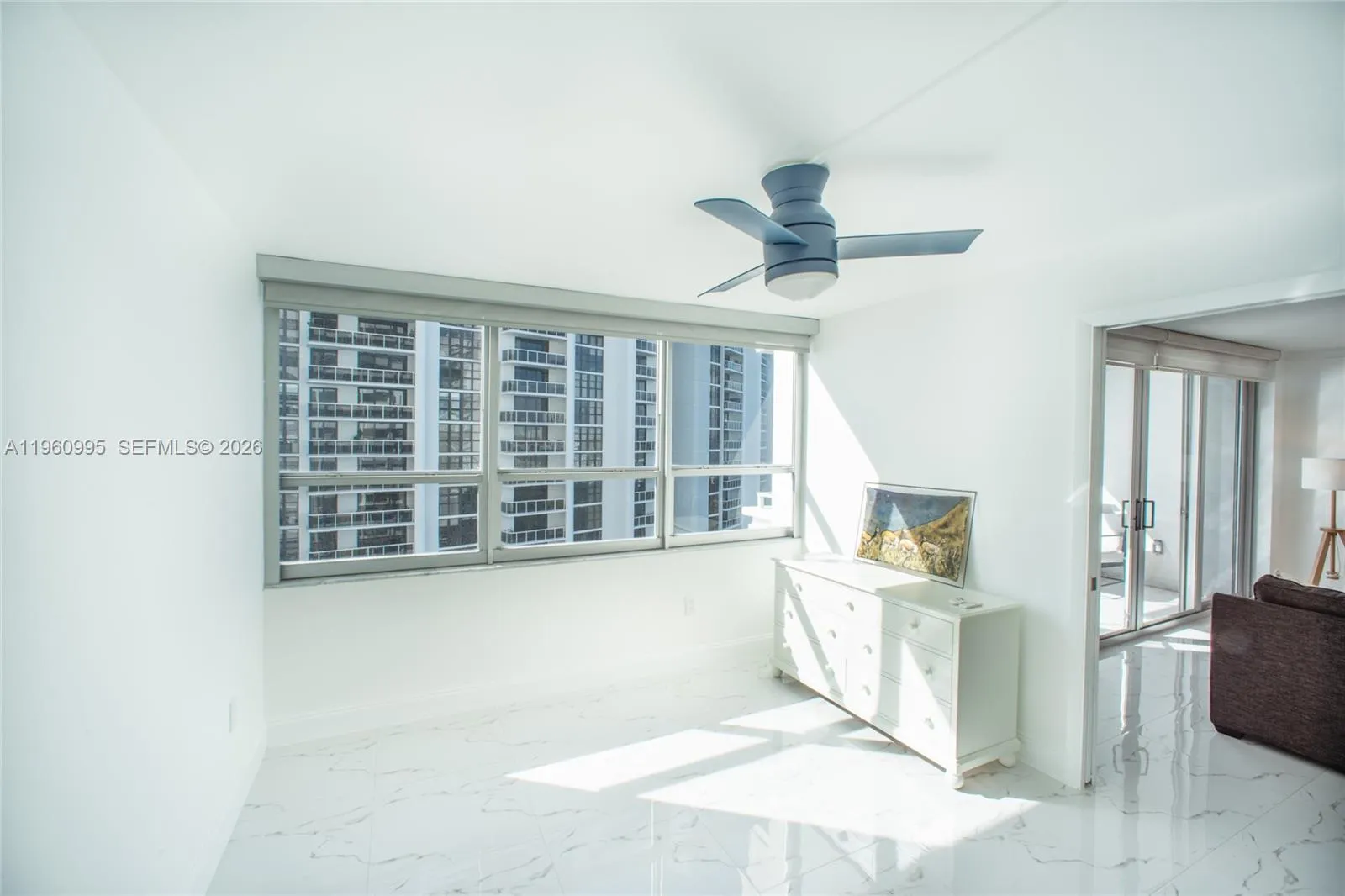 11 Island Ave 1107, Miami Beach, Florida 33139, Miami Beach, Florida 33139, 2 Bedrooms Bedrooms, ,2 BathroomsBathrooms,Residential Lease,For Rent,11 Island Ave 1107, Miami Beach, Florida 33139,A11960995