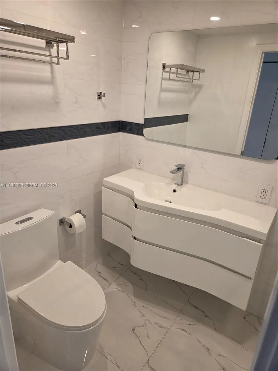 11 Island Ave 1107, Miami Beach, Florida 33139, Miami Beach, Florida 33139, 2 Bedrooms Bedrooms, ,2 BathroomsBathrooms,Residential Lease,For Rent,11 Island Ave 1107, Miami Beach, Florida 33139,A11960995
