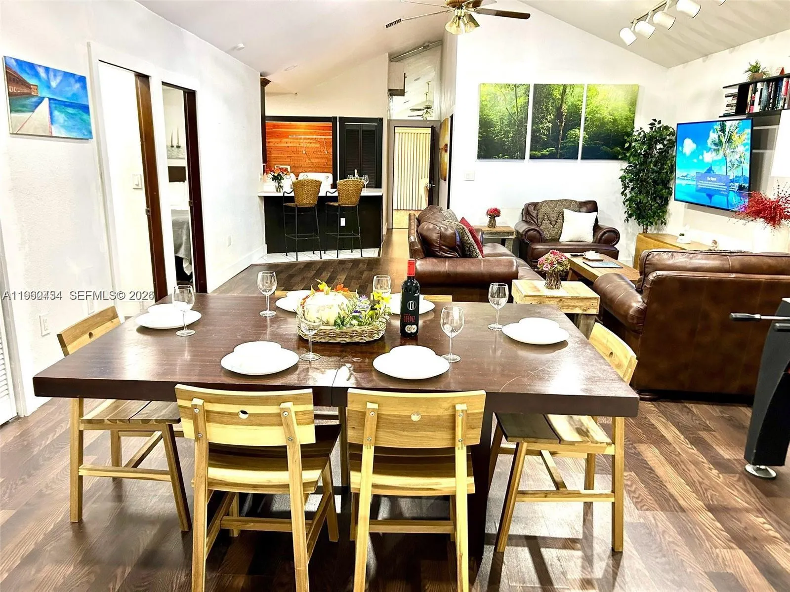 1531 Ne 35th St, Oakland Park, Florida 33334, Oakland Park, Florida 33334, 6 Bedrooms Bedrooms, ,5 BathroomsBathrooms,Residential,For Sale,1531 Ne 35th St, Oakland Park, Florida 33334,A11960454