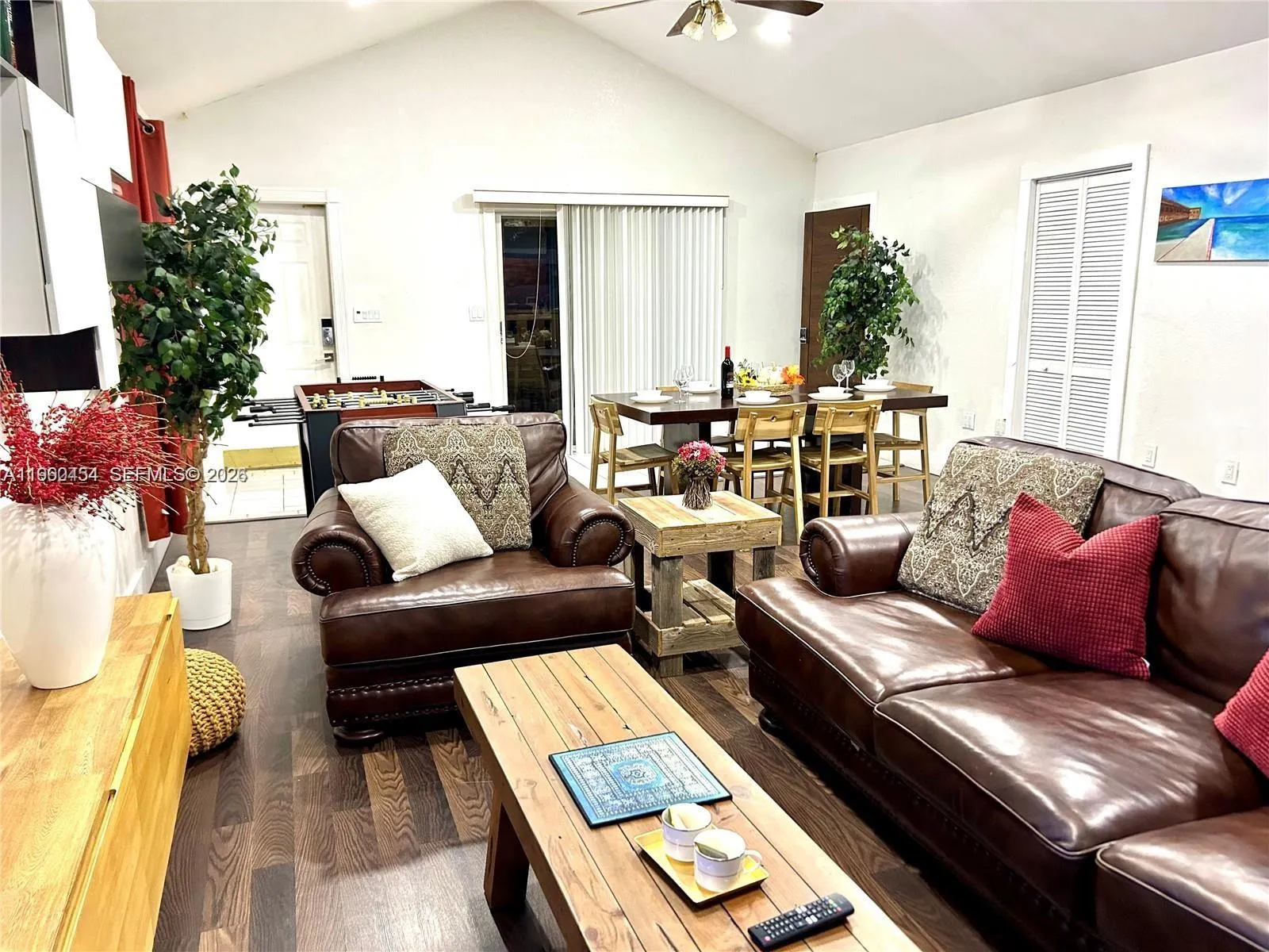 1531 Ne 35th St, Oakland Park, Florida 33334, Oakland Park, Florida 33334, 6 Bedrooms Bedrooms, ,5 BathroomsBathrooms,Residential,For Sale,1531 Ne 35th St, Oakland Park, Florida 33334,A11960454