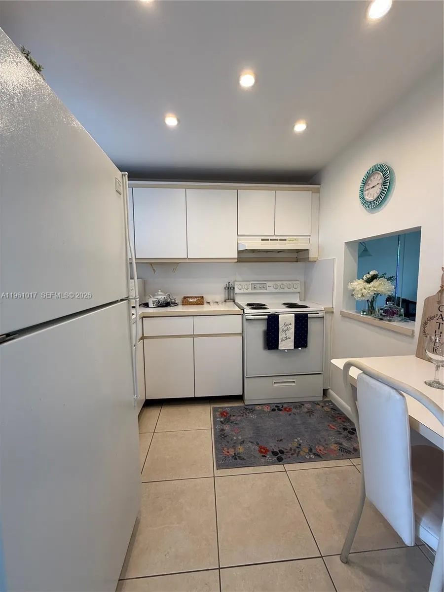 9001 Sunrise Lakes Blvd 208, Sunrise, Florida 3332, Sunrise, Florida 33322, 1 Bedroom Bedrooms, ,1 BathroomBathrooms,Residential,For Sale,9001 Sunrise Lakes Blvd 208, Sunrise, Florida 3332,A11961017 9001 Sunrise Lakes Blvd 208, Sunrise, Florida 3332, Sunrise, Florida 33322, 1 Bedroom Bedrooms, ,1 BathroomBathrooms,Residential,For Sale,9001 Sunrise Lakes Blvd 208, Sunrise, Florida 3332,A11961017