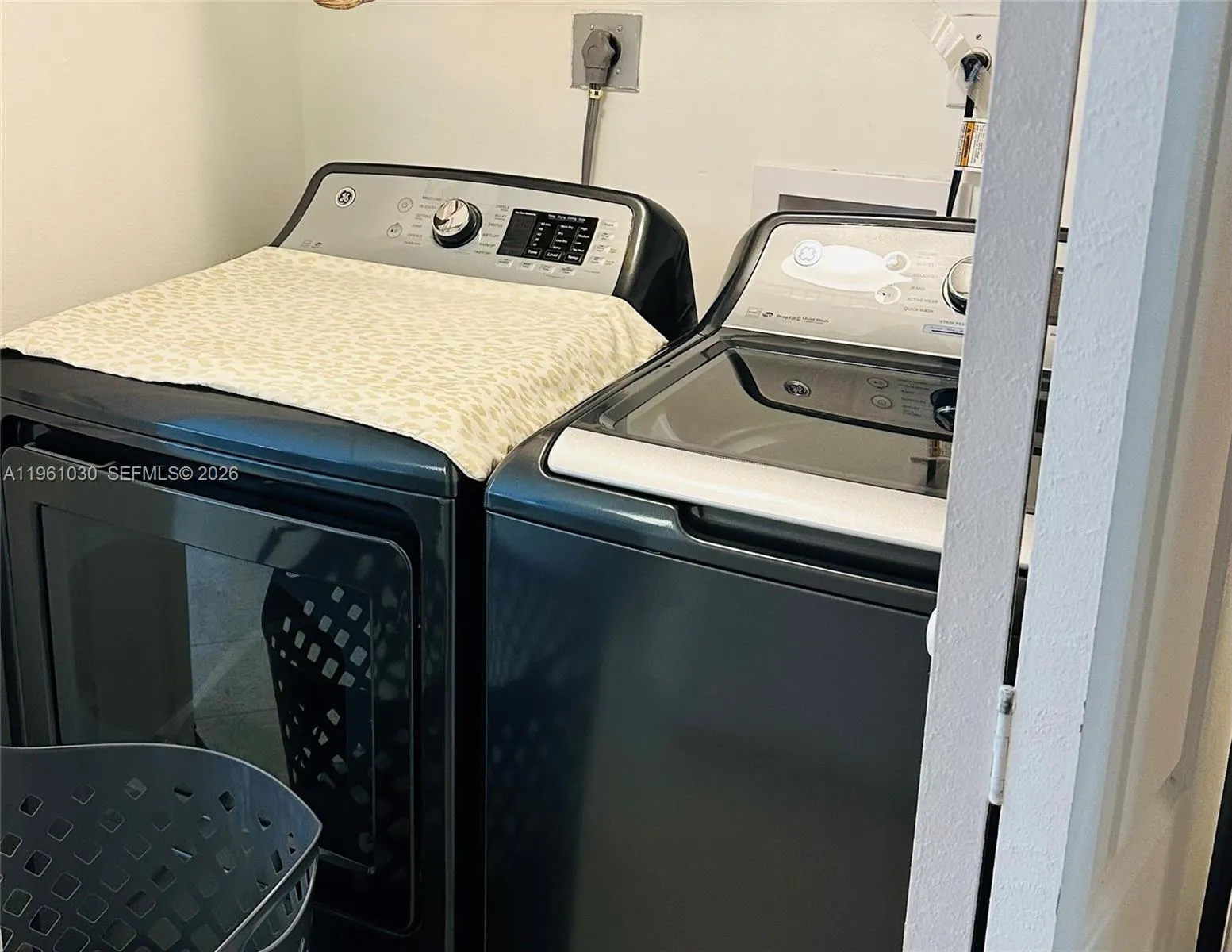 2638 Se 21st Ct 205-c, Homestead, Florida 33035, Homestead, Florida 33035, 2 Bedrooms Bedrooms, ,2 BathroomsBathrooms,Residential,For Sale,2638 Se 21st Ct 205-c, Homestead, Florida 33035,A11961030