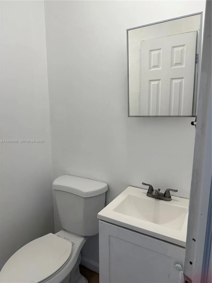 2530 Nw 82 St 1, Miami, Florida 33147, Miami, Florida 33147, 2 Bedrooms Bedrooms, ,1 BathroomBathrooms,Residential Lease,For Rent,2530 Nw 82 St 1, Miami, Florida 33147,A11959296