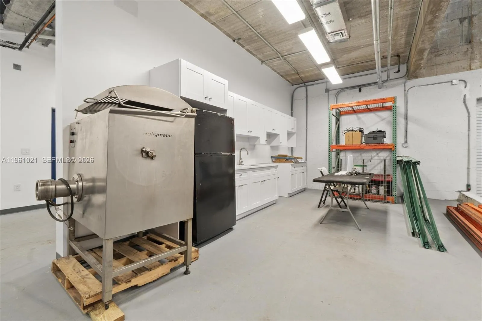 8000 Nw 68th St, Medley, Florida 33166, Medley, Florida 33166, ,Commercial Sale,For Sale,8000 Nw 68th St, Medley, Florida 33166,A11961021