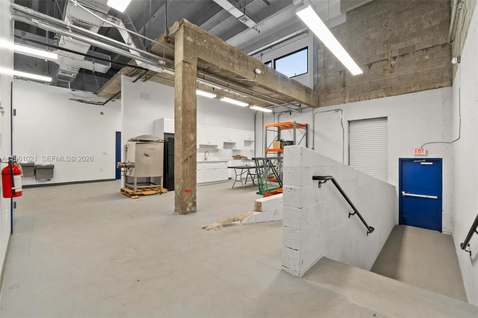 8000 Nw 68th St, Medley, Florida 33166, Medley, Florida 33166, ,Commercial Sale,For Sale,8000 Nw 68th St, Medley, Florida 33166,A11961021