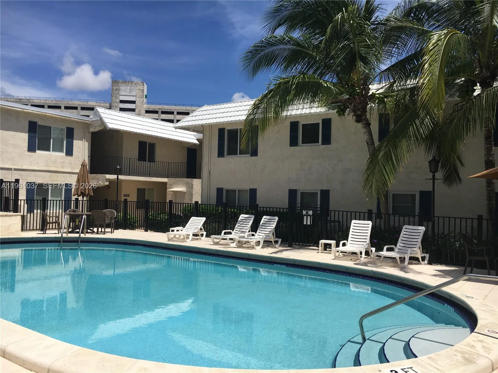 8609 Sw 68th Ct 2, Pinecrest, Florida 33143, Pinecrest, Florida 33143, 1 Bedroom Bedrooms, ,1 BathroomBathrooms,Residential,For Sale,8609 Sw 68th Ct 2, Pinecrest, Florida 33143,A11961037