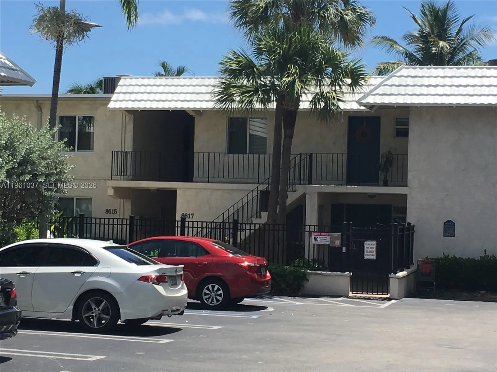 8609 Sw 68th Ct 2, Pinecrest, Florida 33143, Pinecrest, Florida 33143, 1 Bedroom Bedrooms, ,1 BathroomBathrooms,Residential,For Sale,8609 Sw 68th Ct 2, Pinecrest, Florida 33143,A11961037