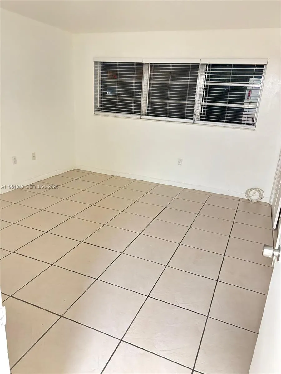 7430 Sw 82nd St D103, Miami, Florida 33143, Miami, Florida 33143, 1 Bedroom Bedrooms, ,1 BathroomBathrooms,Residential Lease,For Rent,7430 Sw 82nd St D103, Miami, Florida 33143,A11961048