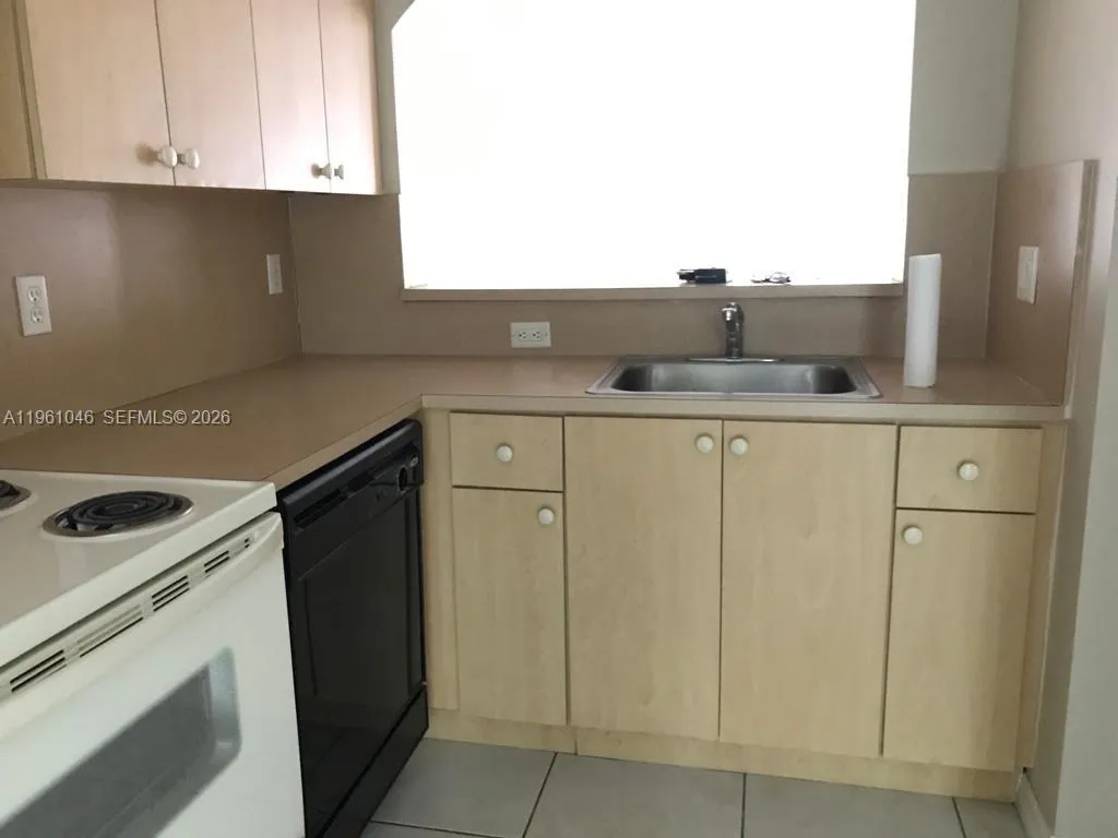 1250 Se 31st Ct 105-33, Homestead, Florida 33035, Homestead, Florida 33035, 2 Bedrooms Bedrooms, ,2 BathroomsBathrooms,Residential,For Sale,1250 Se 31st Ct 105-33, Homestead, Florida 33035,A11961046