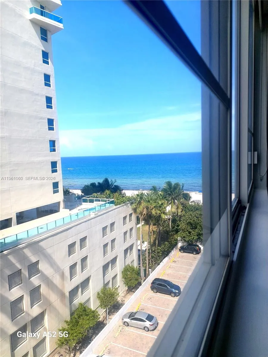 Miami Beach, Florida 33140, 1 Bedroom Bedrooms, ,1 BathroomBathrooms,Residential Lease,For Rent,A11961060