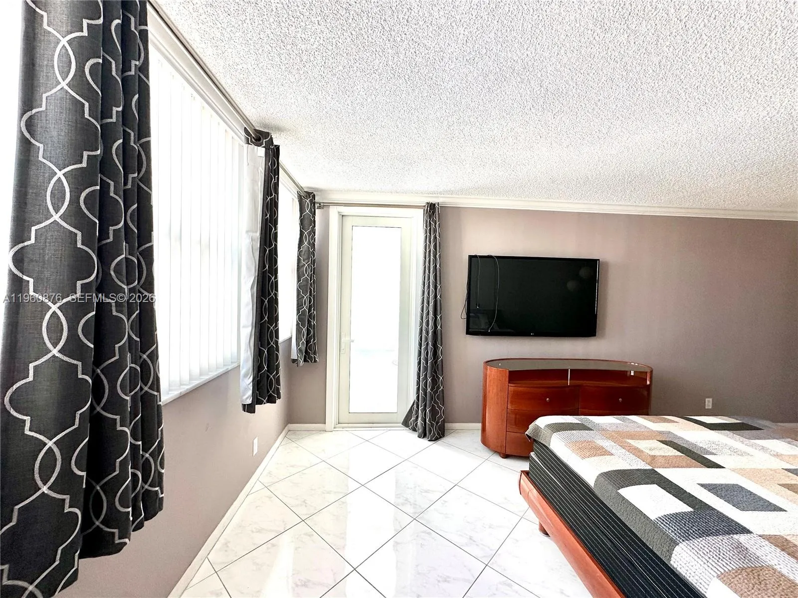 1904 S Ocean Dr 701, Hallandale Beach, Florida 330, Hallandale Beach, Florida 33009, 1 Bedroom Bedrooms, ,2 BathroomsBathrooms,Residential,For Sale,1904 S Ocean Dr 701, Hallandale Beach, Florida 330,A11960876