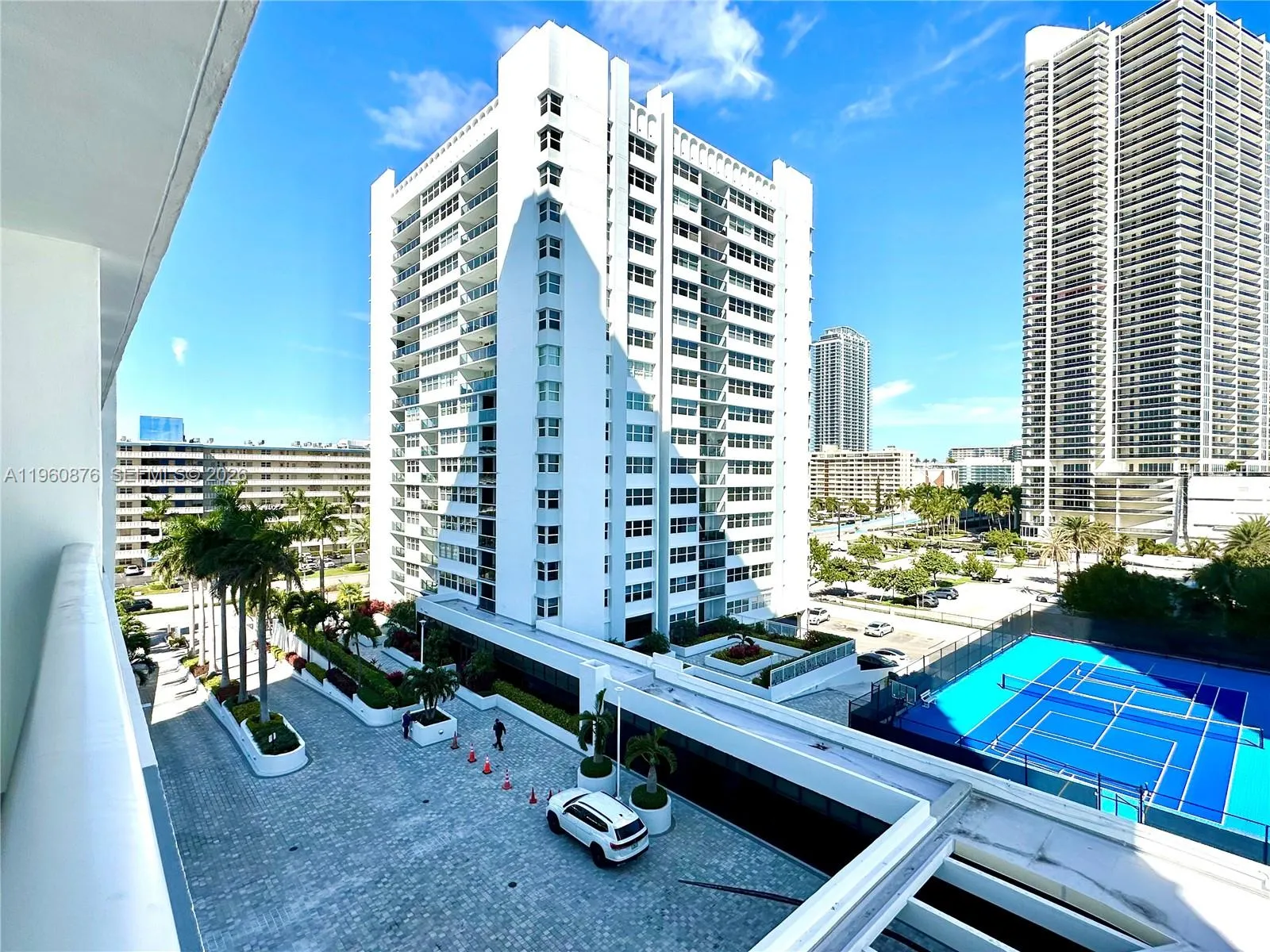 1904 S Ocean Dr 701, Hallandale Beach, Florida 330, Hallandale Beach, Florida 33009, 1 Bedroom Bedrooms, ,2 BathroomsBathrooms,Residential,For Sale,1904 S Ocean Dr 701, Hallandale Beach, Florida 330,A11960876