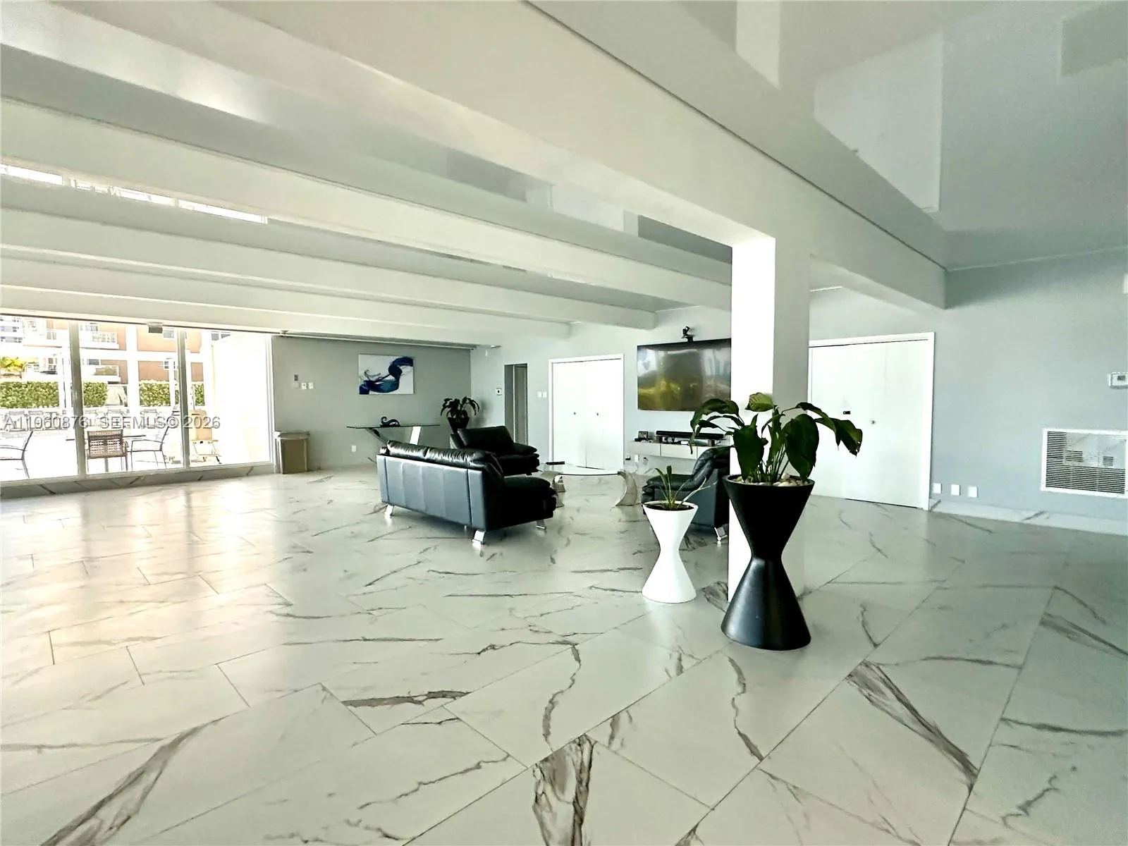 1904 S Ocean Dr 701, Hallandale Beach, Florida 330, Hallandale Beach, Florida 33009, 1 Bedroom Bedrooms, ,2 BathroomsBathrooms,Residential,For Sale,1904 S Ocean Dr 701, Hallandale Beach, Florida 330,A11960876