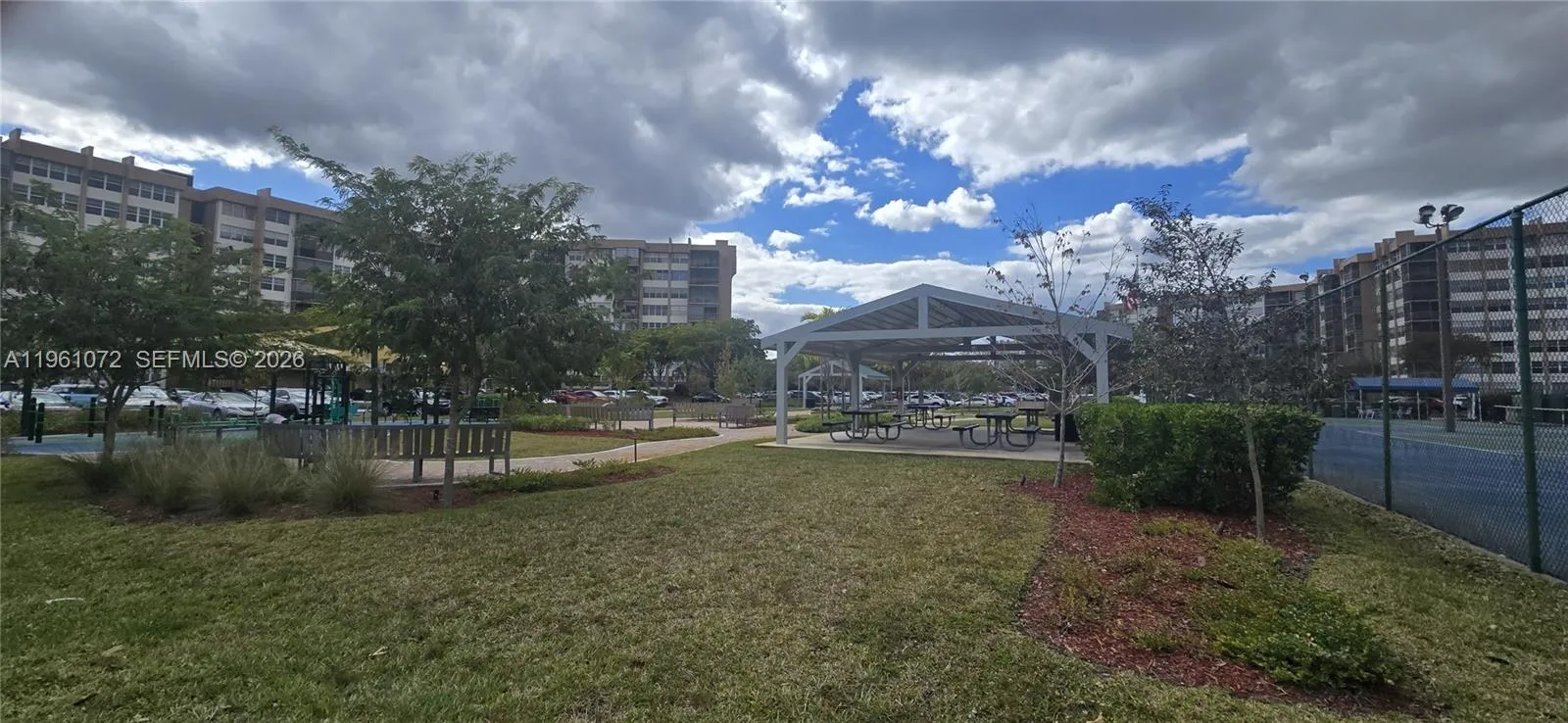 1200 Saint Charles Pl 207, Pembroke Pines, Florida, Pembroke Pines, Florida 33026, 2 Bedrooms Bedrooms, ,2 BathroomsBathrooms,Residential,For Sale,1200 Saint Charles Pl 207, Pembroke Pines, Florida,A11961072