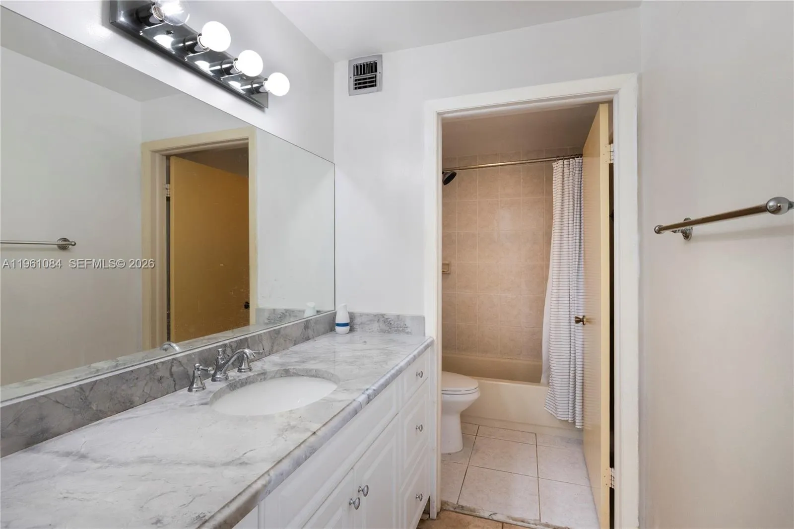 10855 Sw 112th Ave 311, Miami, Florida 33176, Miami, Florida 33176, 1 Bedroom Bedrooms, ,1 BathroomBathrooms,Residential Lease,For Rent,10855 Sw 112th Ave 311, Miami, Florida 33176,A11961084