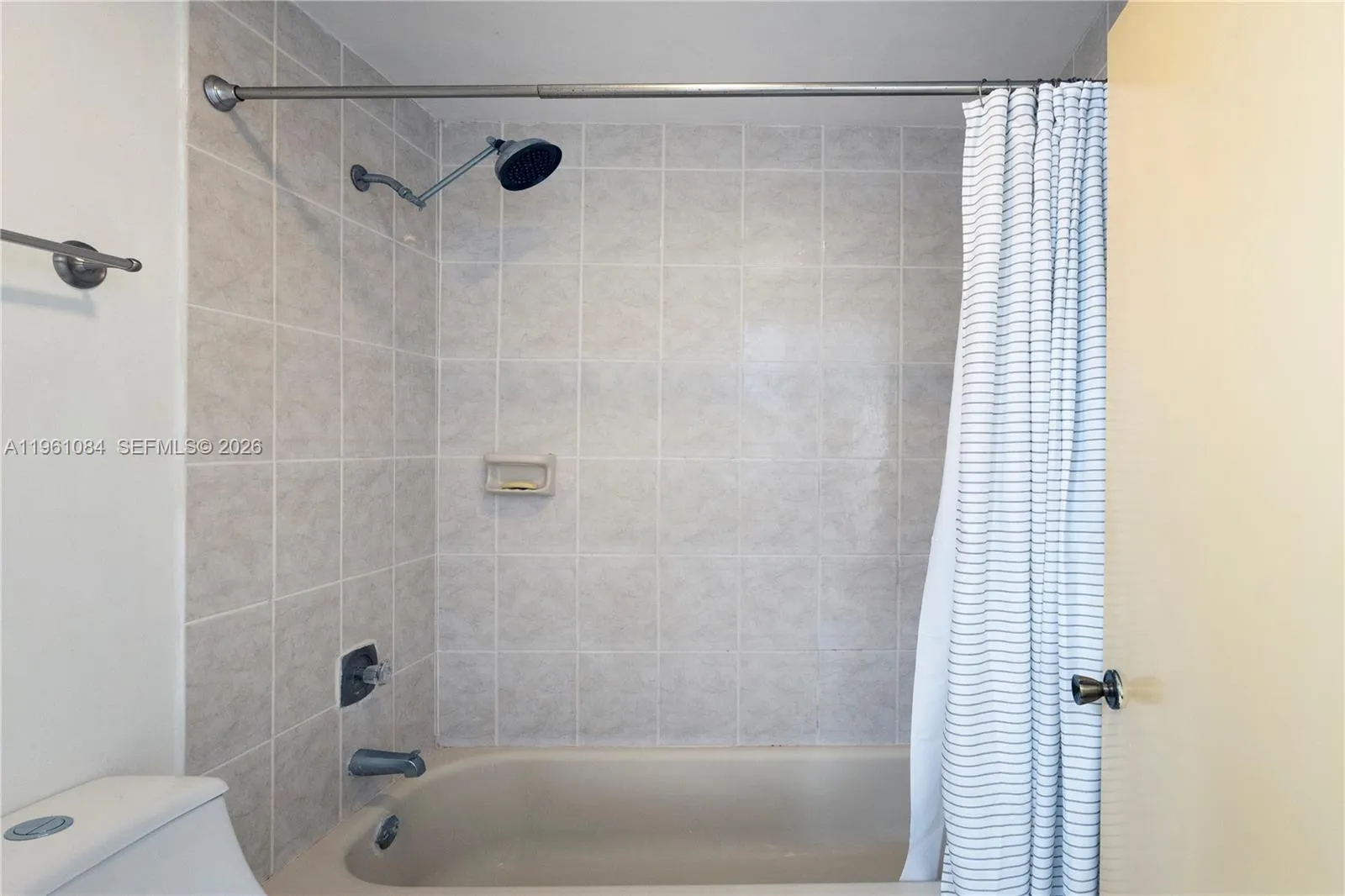 10855 Sw 112th Ave 311, Miami, Florida 33176, Miami, Florida 33176, 1 Bedroom Bedrooms, ,1 BathroomBathrooms,Residential Lease,For Rent,10855 Sw 112th Ave 311, Miami, Florida 33176,A11961084