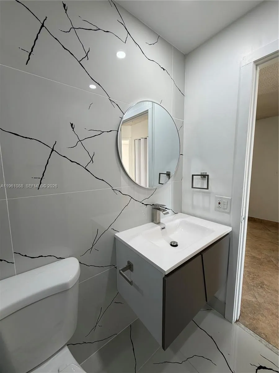 1181 Nw 125th Pl 203, Miami, Florida 33182, Miami, Florida 33182, 3 Bedrooms Bedrooms, ,2 BathroomsBathrooms,Residential Lease,For Rent,1181 Nw 125th Pl 203, Miami, Florida 33182,A11961088