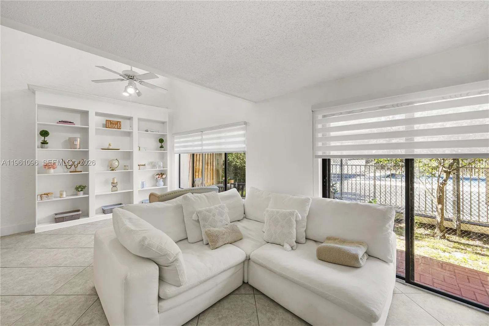 4299 N 76th Ave, Davie, Florida 33024, Davie, Florida 33024, 2 Bedrooms Bedrooms, 6 Rooms Rooms,2 BathroomsBathrooms,Residential,For Sale,4299 N 76th Ave, Davie, Florida 33024,A11961096