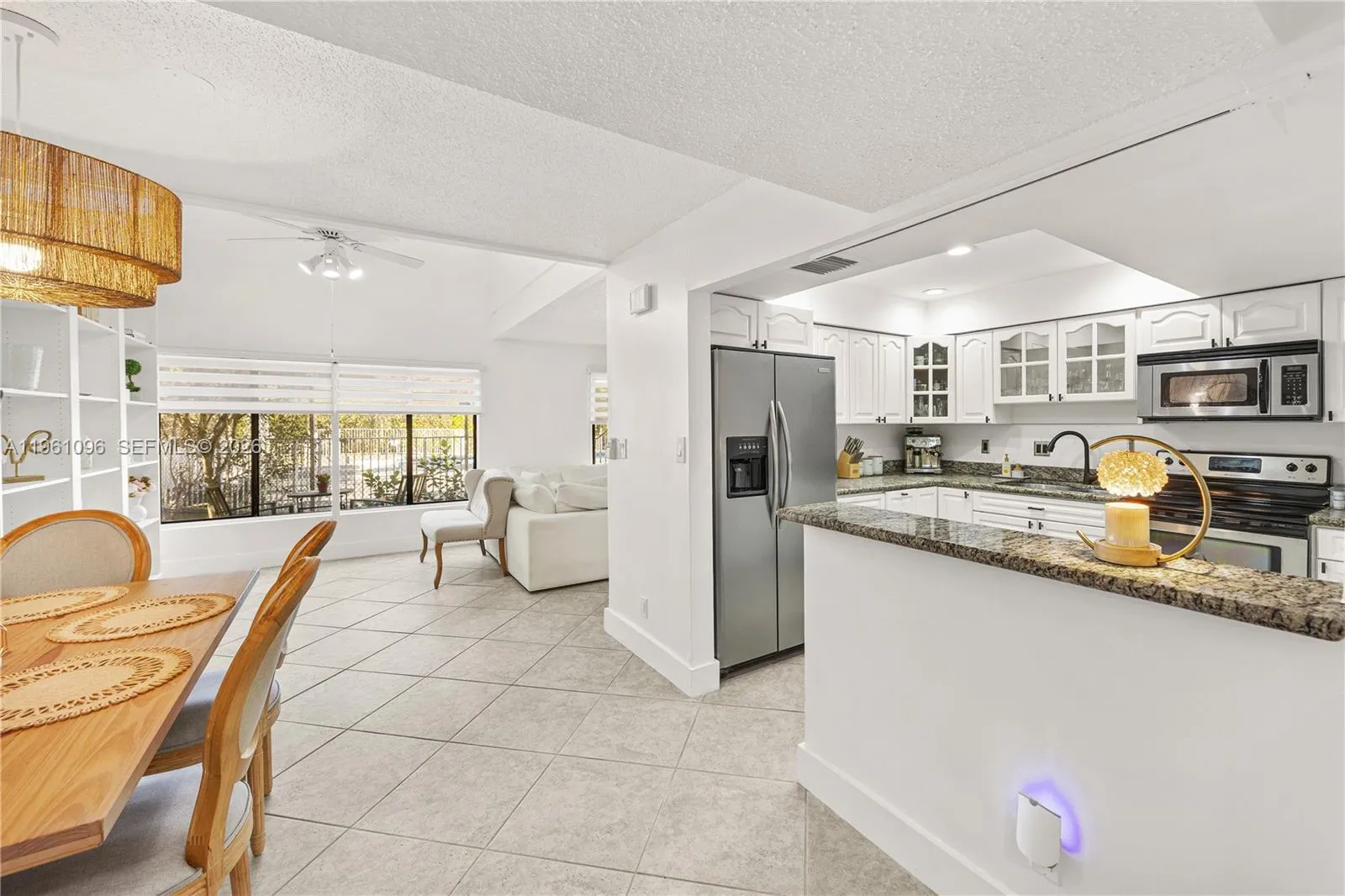 4299 N 76th Ave, Davie, Florida 33024, Davie, Florida 33024, 2 Bedrooms Bedrooms, 6 Rooms Rooms,2 BathroomsBathrooms,Residential,For Sale,4299 N 76th Ave, Davie, Florida 33024,A11961096