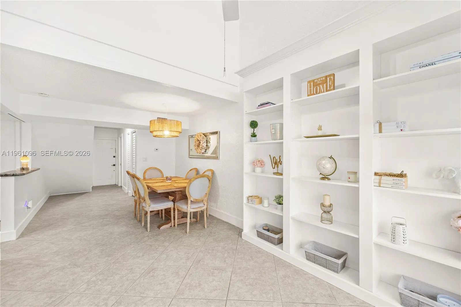 4299 N 76th Ave, Davie, Florida 33024, Davie, Florida 33024, 2 Bedrooms Bedrooms, 6 Rooms Rooms,2 BathroomsBathrooms,Residential,For Sale,4299 N 76th Ave, Davie, Florida 33024,A11961096