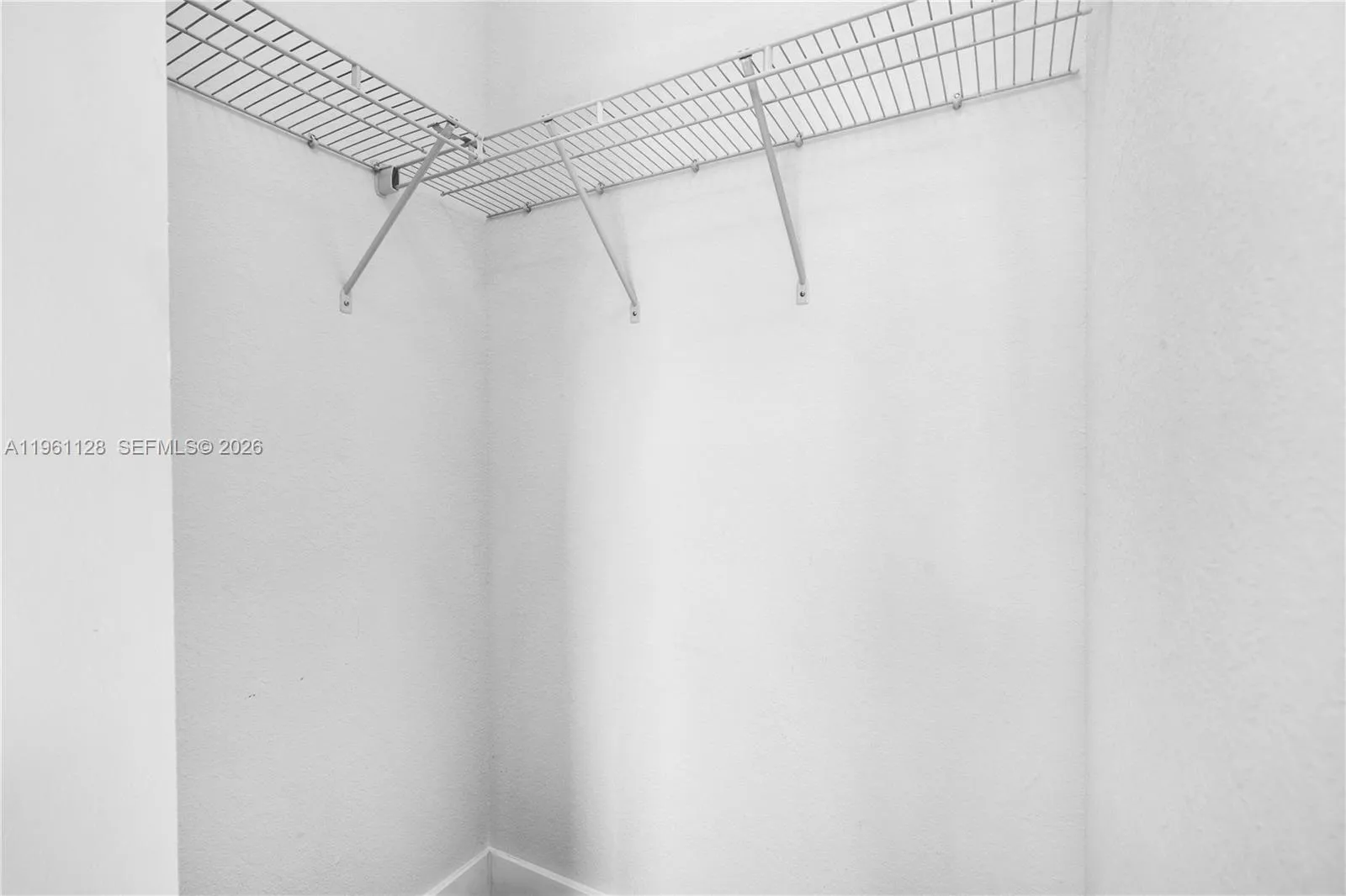 859 Ne 211th St, Miami, Florida 33179, Miami, Florida 33179, 3 Bedrooms Bedrooms, ,3 BathroomsBathrooms,Residential Lease,For Rent,859 Ne 211th St, Miami, Florida 33179,A11961128