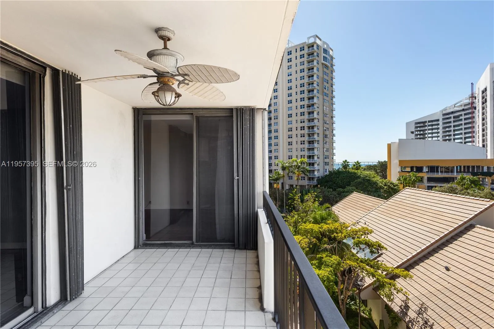 520 W Brickell Key Dr A619, Miami, Florida 33131, Miami, Florida 33131, 2 Bedrooms Bedrooms, ,2 BathroomsBathrooms,Residential,For Sale,520 W Brickell Key Dr A619, Miami, Florida 33131,A11957395