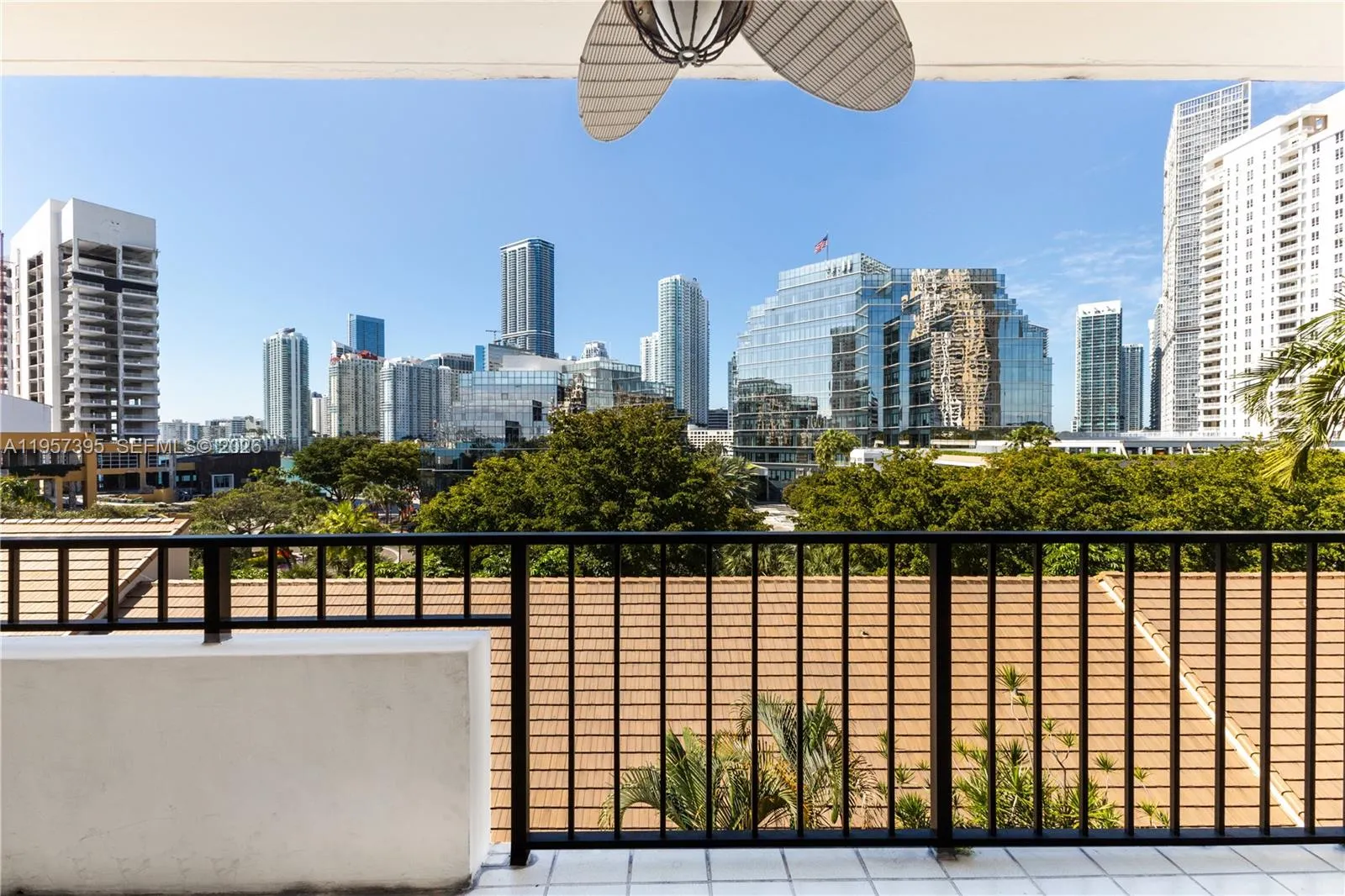 520 W Brickell Key Dr A619, Miami, Florida 33131, Miami, Florida 33131, 2 Bedrooms Bedrooms, ,2 BathroomsBathrooms,Residential,For Sale,520 W Brickell Key Dr A619, Miami, Florida 33131,A11957395