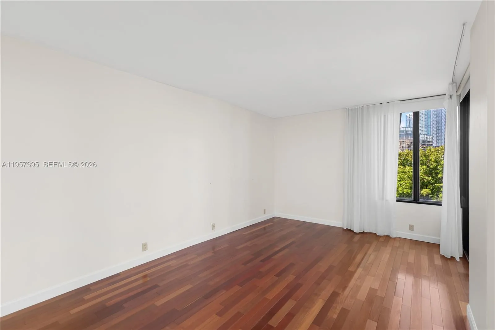 520 W Brickell Key Dr A619, Miami, Florida 33131, Miami, Florida 33131, 2 Bedrooms Bedrooms, ,2 BathroomsBathrooms,Residential,For Sale,520 W Brickell Key Dr A619, Miami, Florida 33131,A11957395