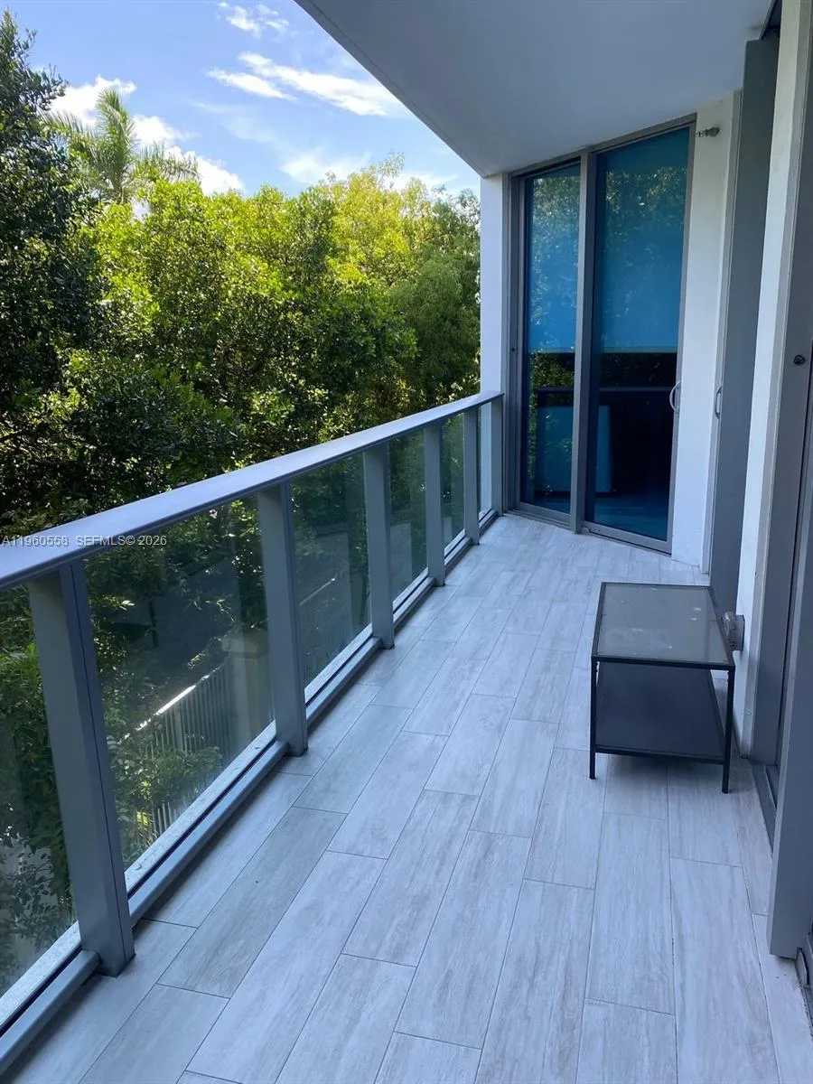 17301 Biscayne Blvd 206, North Miami Beach, Florid, North Miami Beach, Florida 33160, 3 Bedrooms Bedrooms, ,3 BathroomsBathrooms,Residential,For Sale,17301 Biscayne Blvd 206, North Miami Beach, Florid,A11960558