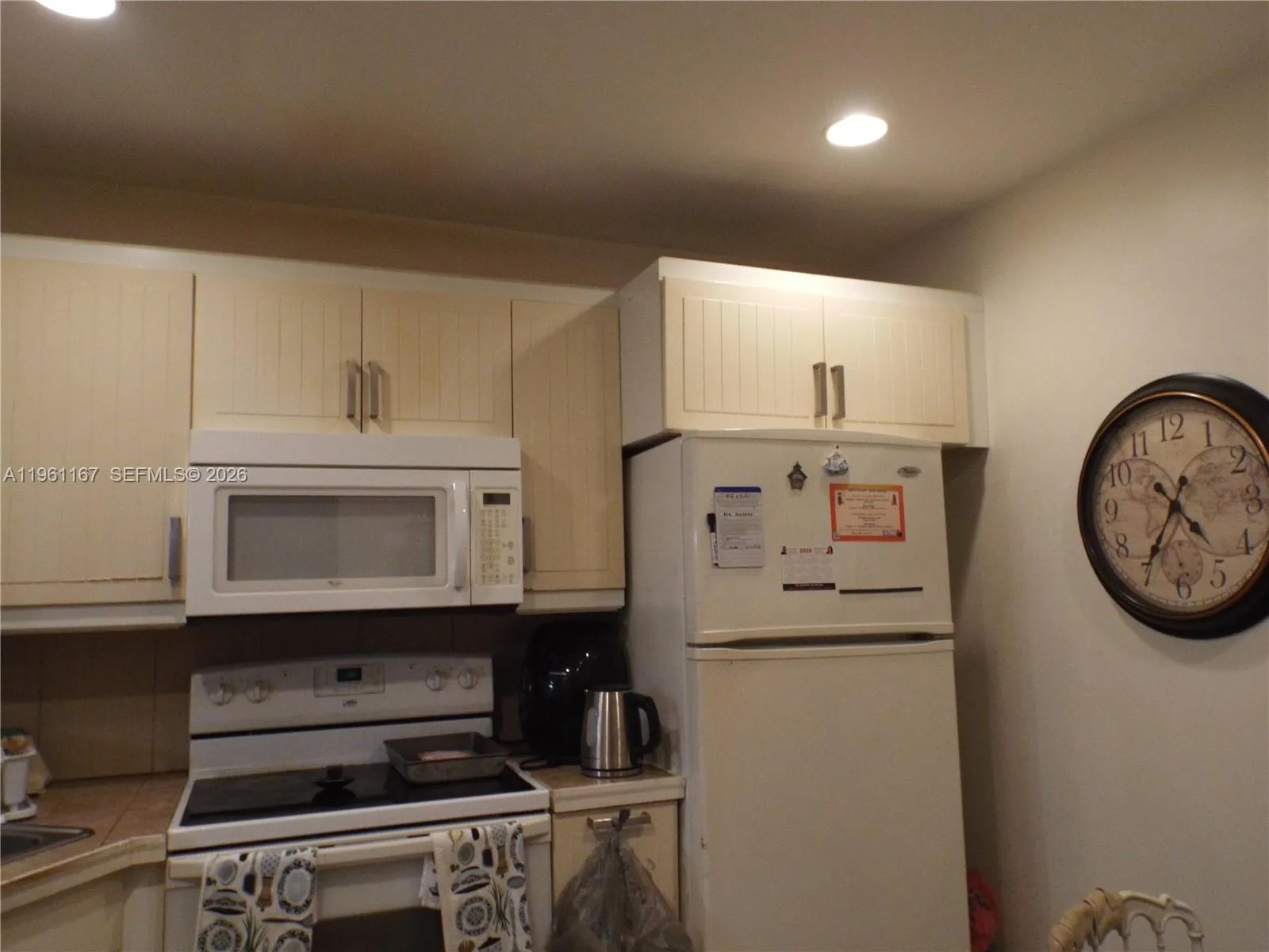 410 Se 2nd St 115, Hallandale Beach, Florida 33009, Hallandale Beach, Florida 33009, 1 Bedroom Bedrooms, ,1 BathroomBathrooms,Residential,For Sale,410 Se 2nd St 115, Hallandale Beach, Florida 33009,A11961167