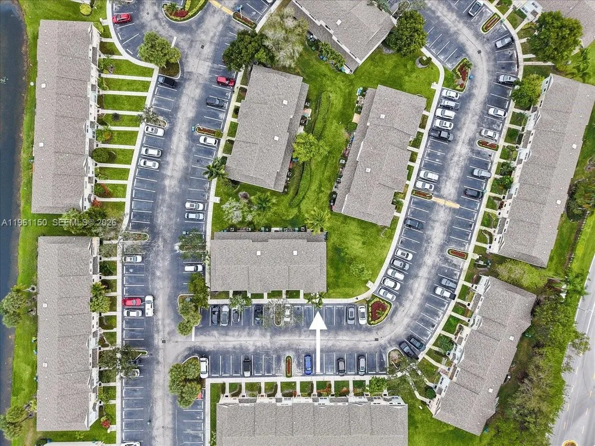 12 Whitehead Cir, Weston, Florida 33326, Weston, Florida 33326, 2 Bedrooms Bedrooms, ,2 BathroomsBathrooms,Residential,For Sale,12 Whitehead Cir, Weston, Florida 33326,A11961150