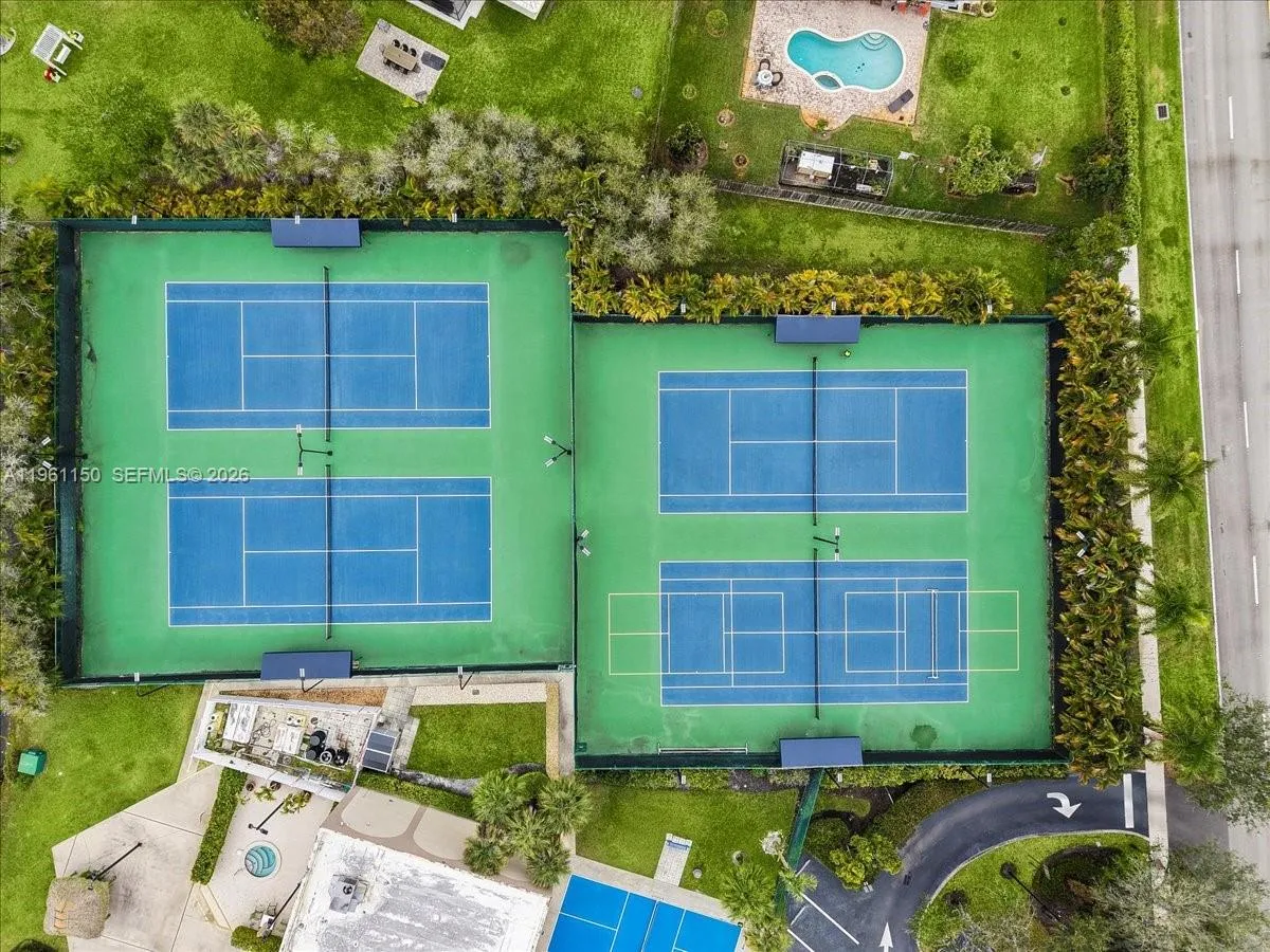 12 Whitehead Cir, Weston, Florida 33326, Weston, Florida 33326, 2 Bedrooms Bedrooms, ,2 BathroomsBathrooms,Residential,For Sale,12 Whitehead Cir, Weston, Florida 33326,A11961150